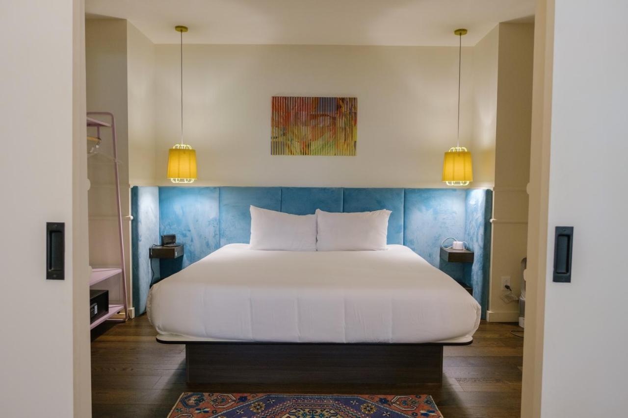 The Russell Hotel Нашвил Екстериор снимка