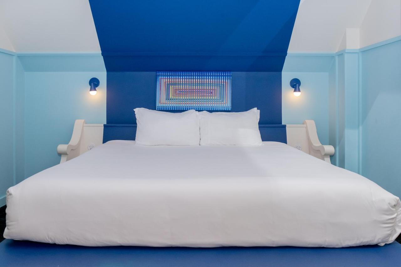 The Russell Hotel Нашвил Екстериор снимка